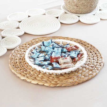 Vintiquewise Decorative Round 25'' Natural Woven Handmade Water Hyacinth Placemats, PK 4 QI004238-25